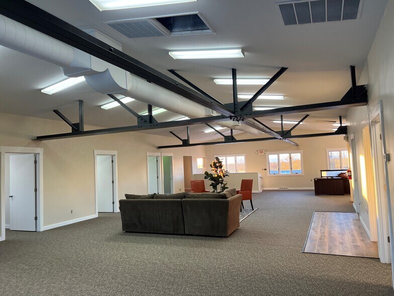 More Photos Of 2231 US Hwy 12, Baldwin Unknown For Lease