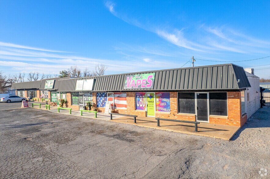 More Photos Of 7209-7217 S Council Rd, Oklahoma City Unknown For Lease