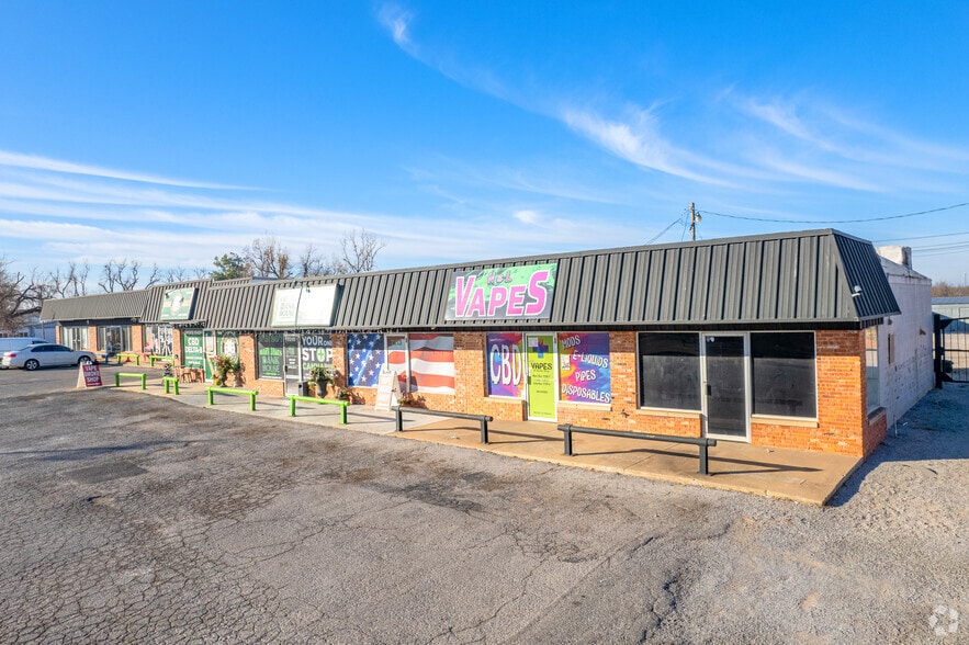 More Photos Of 7209-7217 S Council Rd, Oklahoma City Unknown For Lease