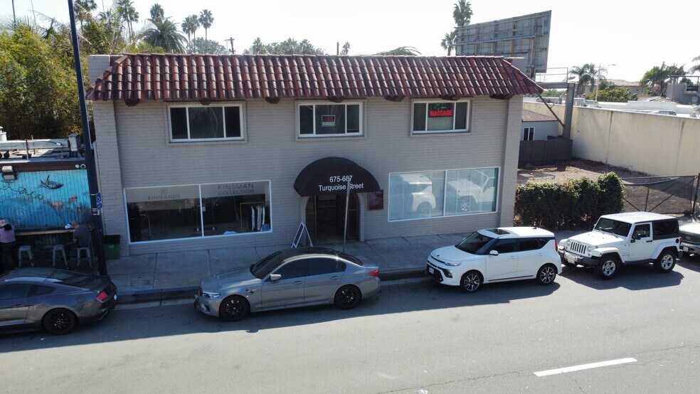 More Photos Of 675-687 Turquoise St, La Jolla Storefront Retail Office For Lease