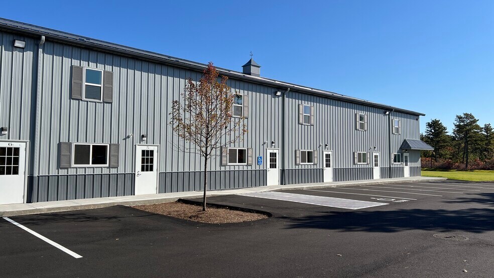 More Photos Of 68 Mercantile Way, Mashpee Warehouse For Lease