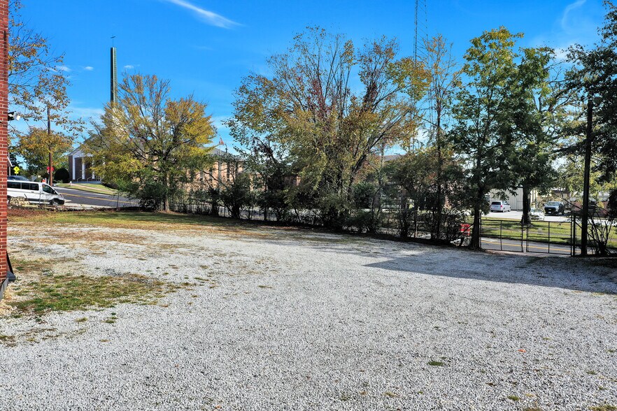More Photos Of 12461 Veterans Memorial Hwy, Douglasville Loft Creative Space For Lease