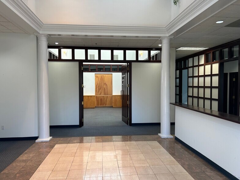 More Photos Of 3705 Centre Cir, Fort Mill Warehouse For Sale