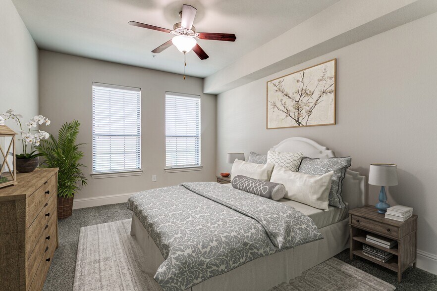 More Photos Of 2570 Justin Rd, Highland Village Unknown For Lease