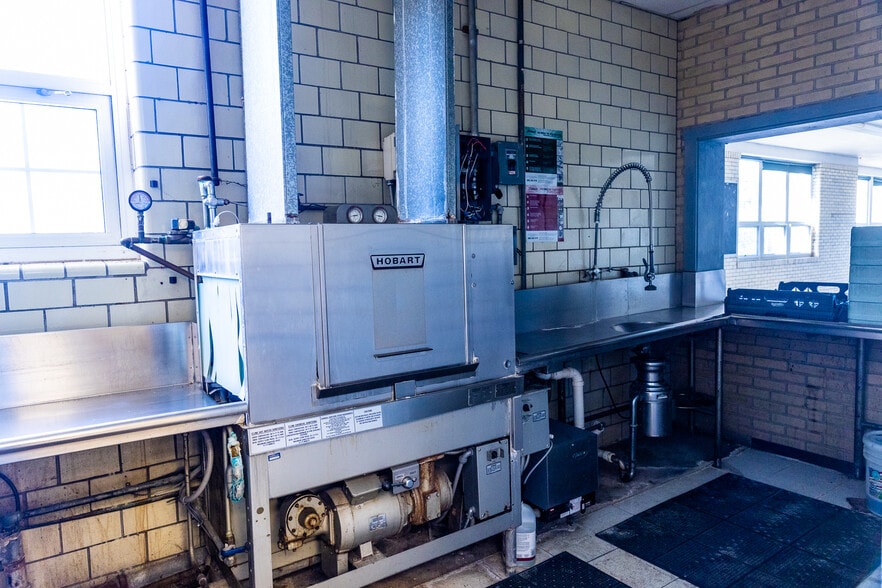 More Photos Of 3500 W National Rd, Springfield Schools For Sale