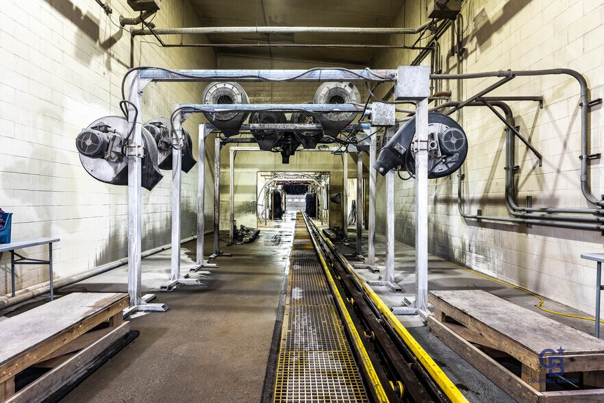 More Photos Of 3311 N Belt Hwy, Saint Joseph Carwash For Sale