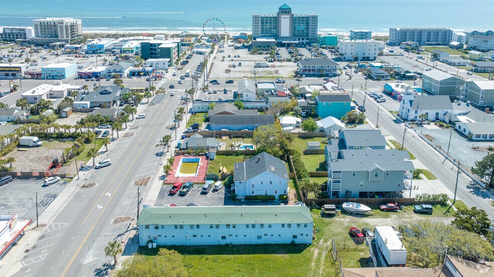 More Photos Of 213 Cape Fear Blvd, Carolina Beach Hotel For Sale