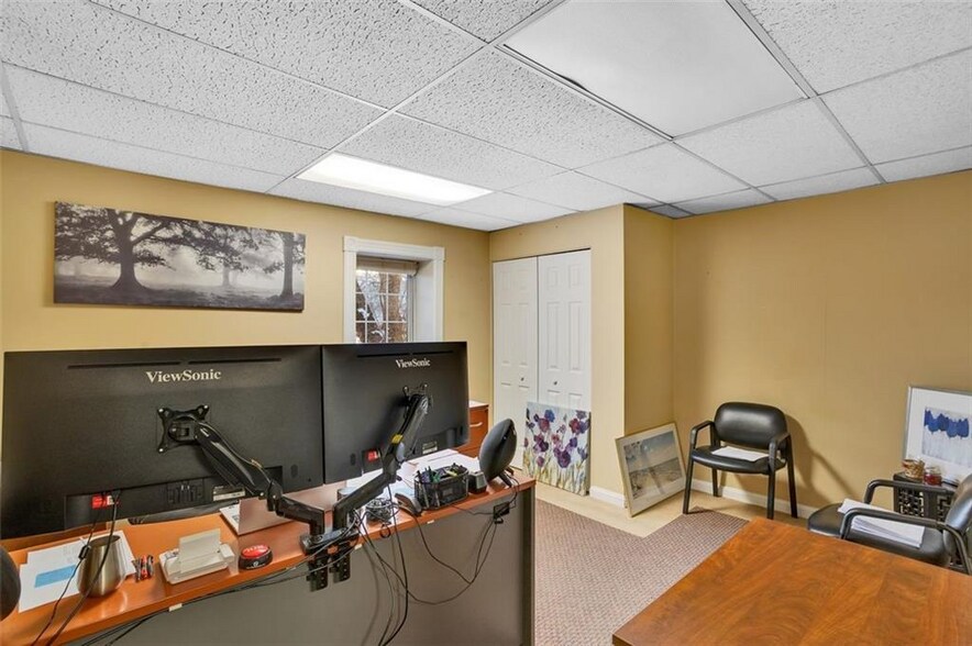 More Photos Of 1108 Ohio River Blvd, Sewickley Office For Sale