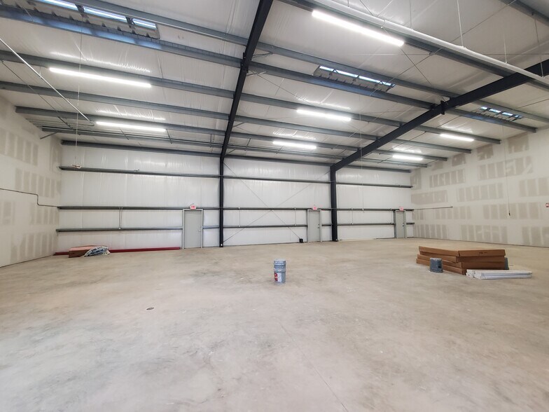 More Photos Of 1722 Cargill, Willis Flex For Sale