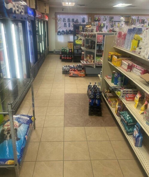 More Photos Of 401 Main St, Bienfait Storefront For Sale