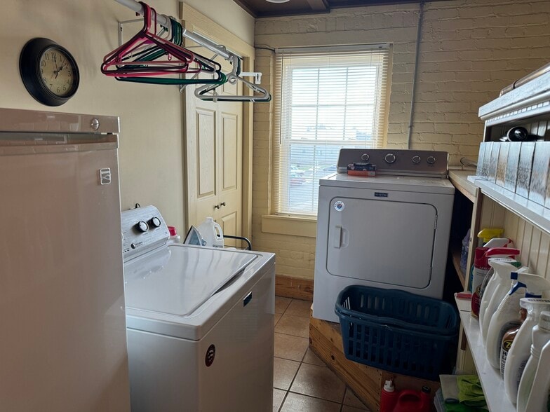 More Photos Of 46 Jefferson St, Brookville Storefront Retail Residential For Sale