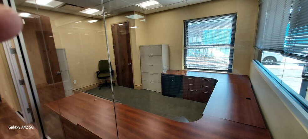 More Photos Of 61-89 Avenue K, Newark Manufacturing For Lease