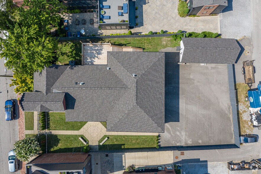 More Photos Of 1212-1214 6th Ave N, Nashville Loft Creative Space For Sale