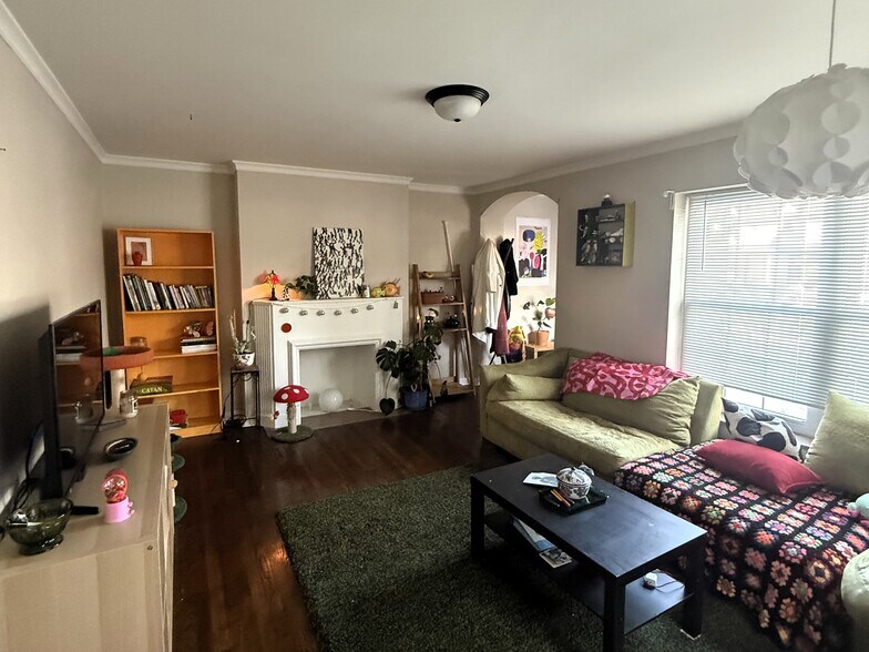 More Photos Of 2395 Dover Rd, Columbus Multifamily For Sale