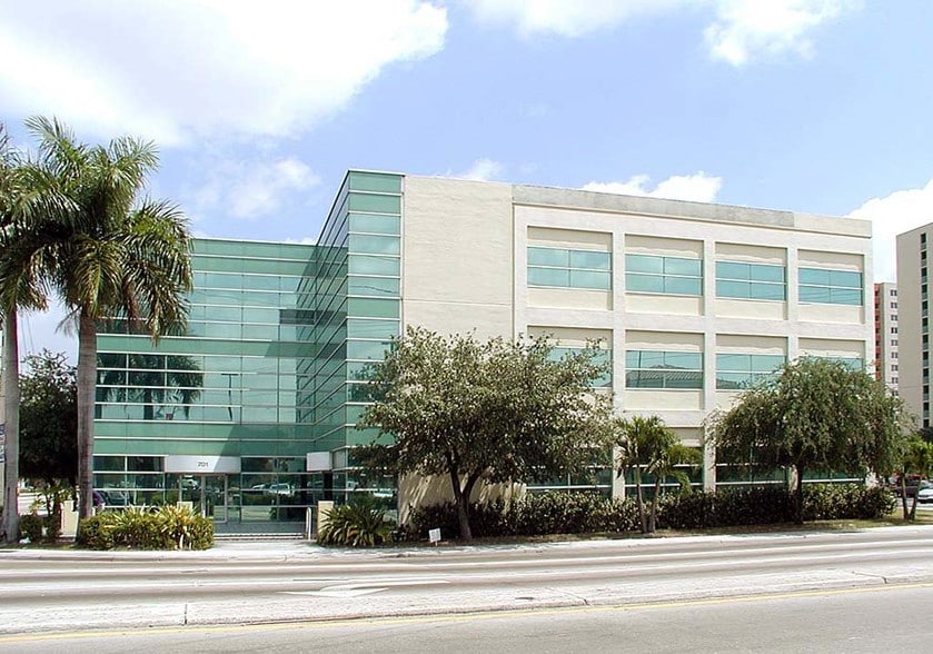 More Photos Of 701-707 NW 57th Ave, Miami Medical For Lease