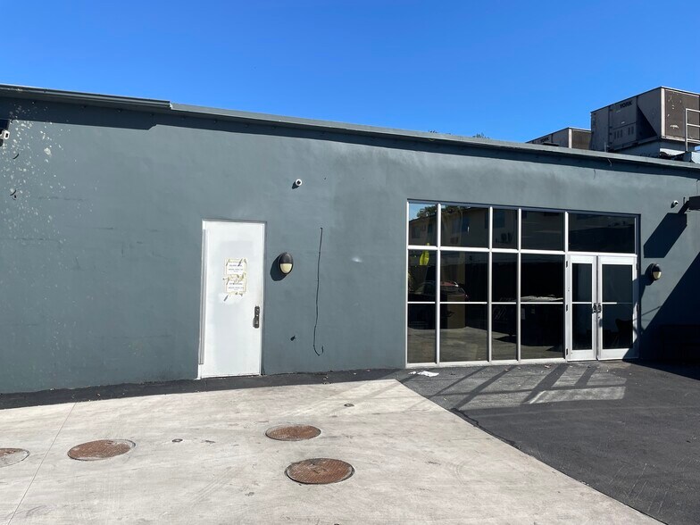 More Photos Of 72 NW 79th St, Miami Restaurant For Sale