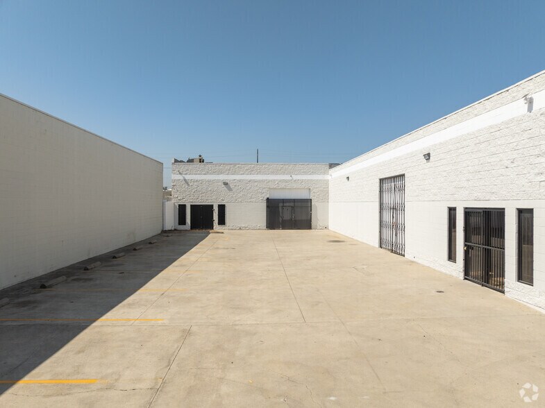 More Photos Of 2121 Lee Ave, South El Monte Warehouse For Sale