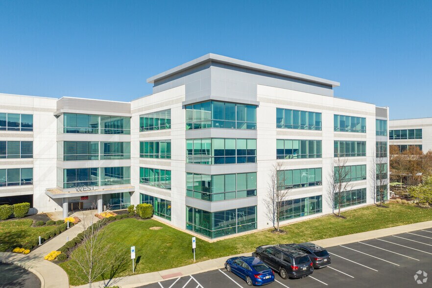 Primary Photo Of 550 E Swedesford Rd, Wayne Office For Lease