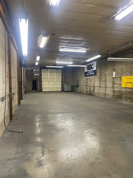 More Photos Of 5417 E Broadway Ave, Spokane Service For Sale