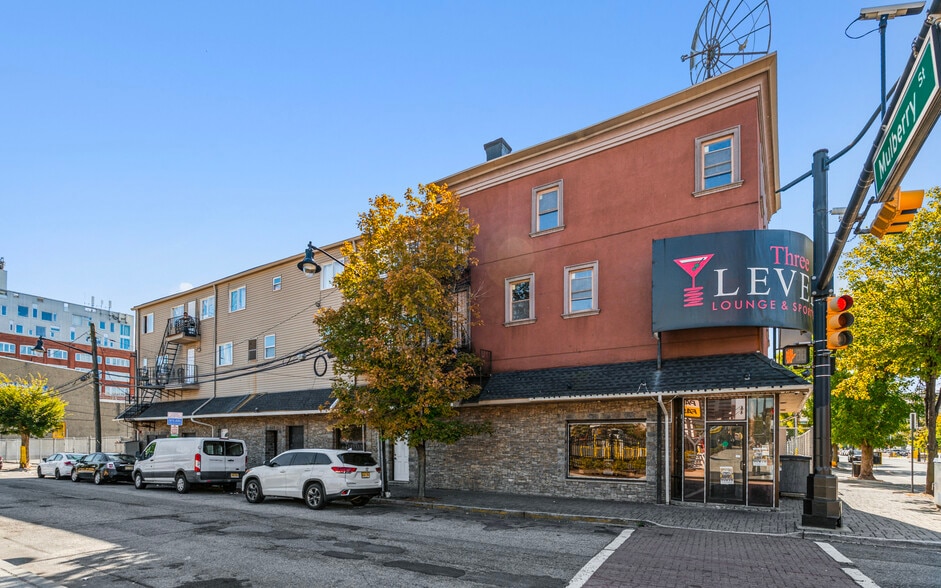 More Photos Of 218 Mulberry St, Newark Apartments For Sale