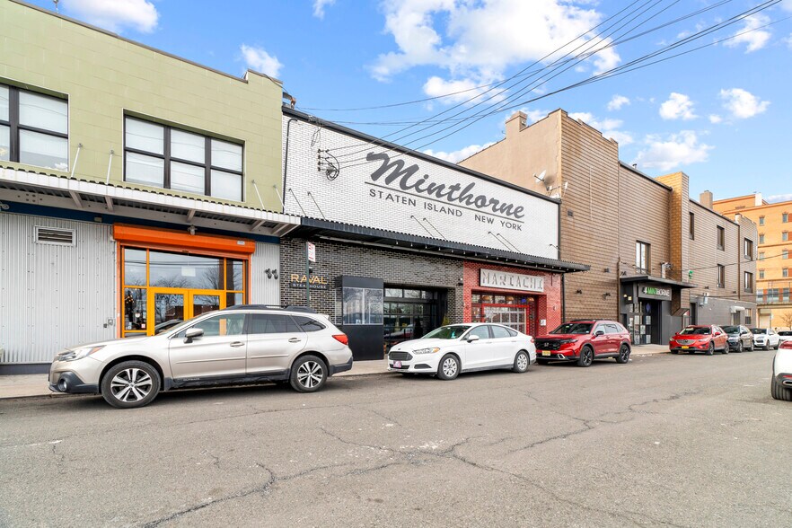 More Photos Of 181 Bay St, Staten Island Office For Sale