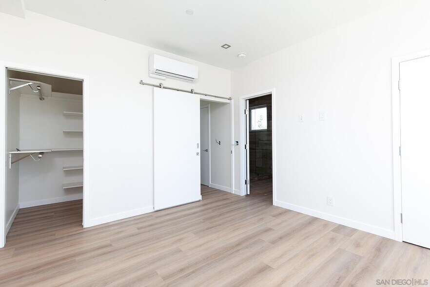 More Photos Of 2158 & 2166 Abbott st, San Diego Apartments For Sale