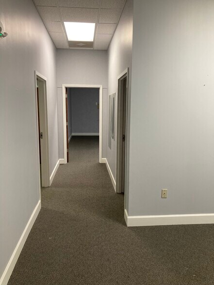More Photos Of 1500 Mahan Dr, Tallahassee Office For Lease