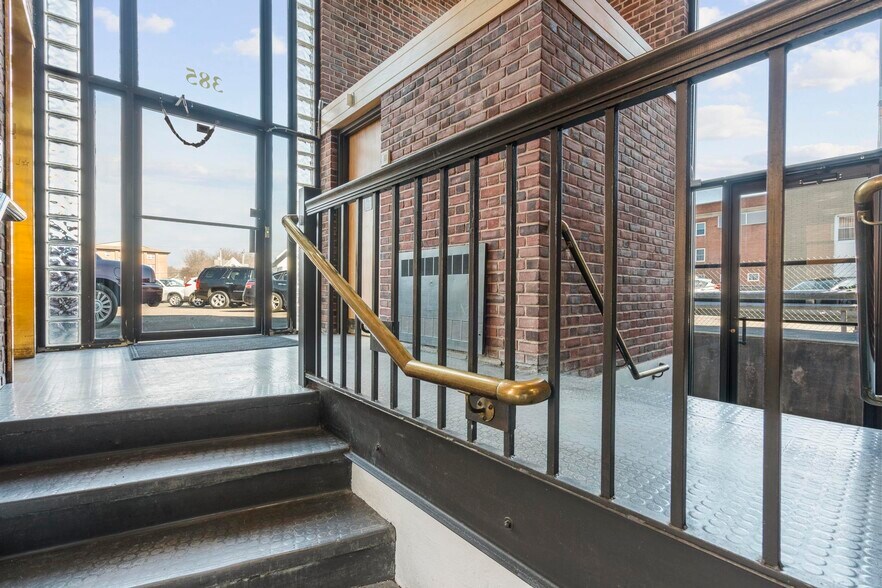 More Photos Of 385 Main St, West Haven Medical For Sale