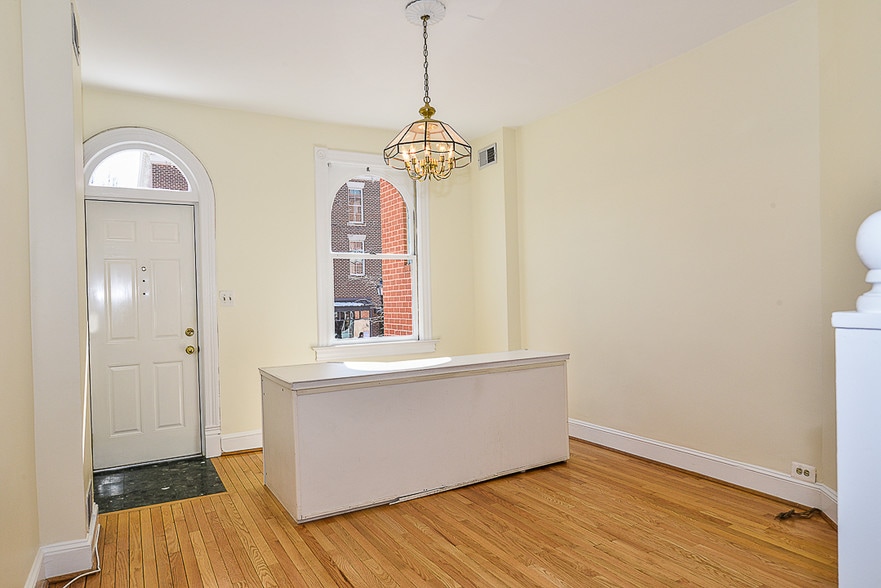 Primary Photo Of 1525 King St, Alexandria Storefront Retail Office For Sale