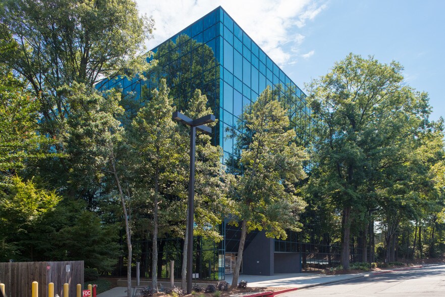 More Photos Of 1775 The Exchange SE, Atlanta Office For Lease