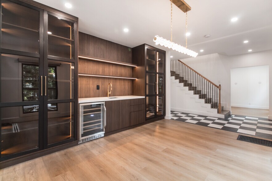 More Photos Of 1718-1726 N Vista St, Los Angeles Apartments For Sale