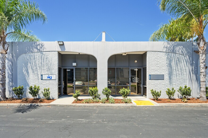 More Photos Of 12563-12575 Crenshaw Blvd, Hawthorne Unknown For Lease