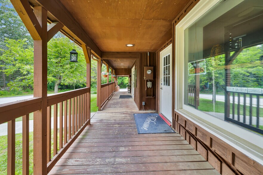 More Photos Of 678 Colonel Ledyard Hwy, Ledyard Storefront Retail Residential For Sale