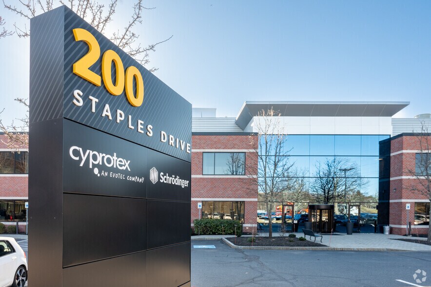 More Photos Of 200 Staples Dr, Framingham Office For Lease