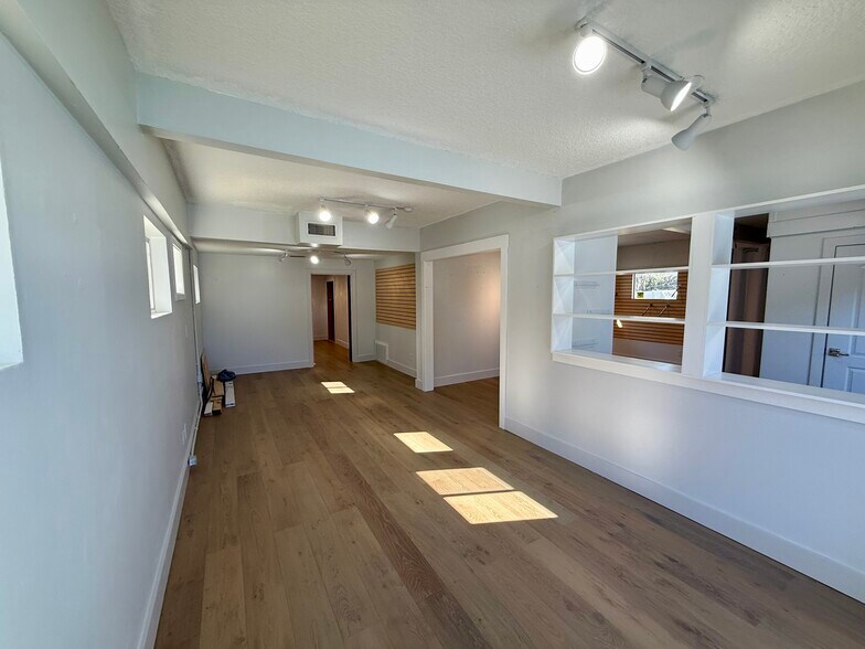 More Photos Of 1853 S 8th St, Amelia Island Freestanding For Lease