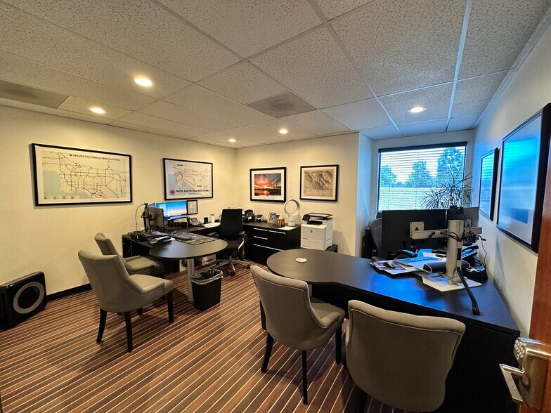 More Photos Of 2900 Bristol St, Costa Mesa Loft Creative Space For Lease