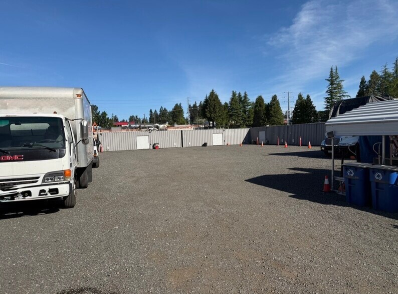 More Photos Of 12826 Avondale Way, Everett Land For Lease