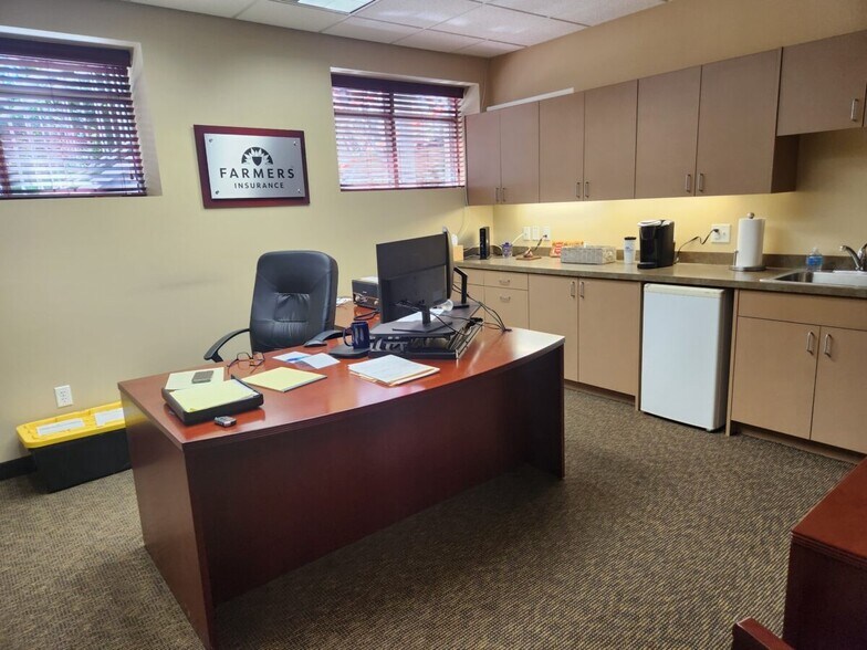 More Photos Of 3340 Sherman Ct, Eagan Medical For Sale