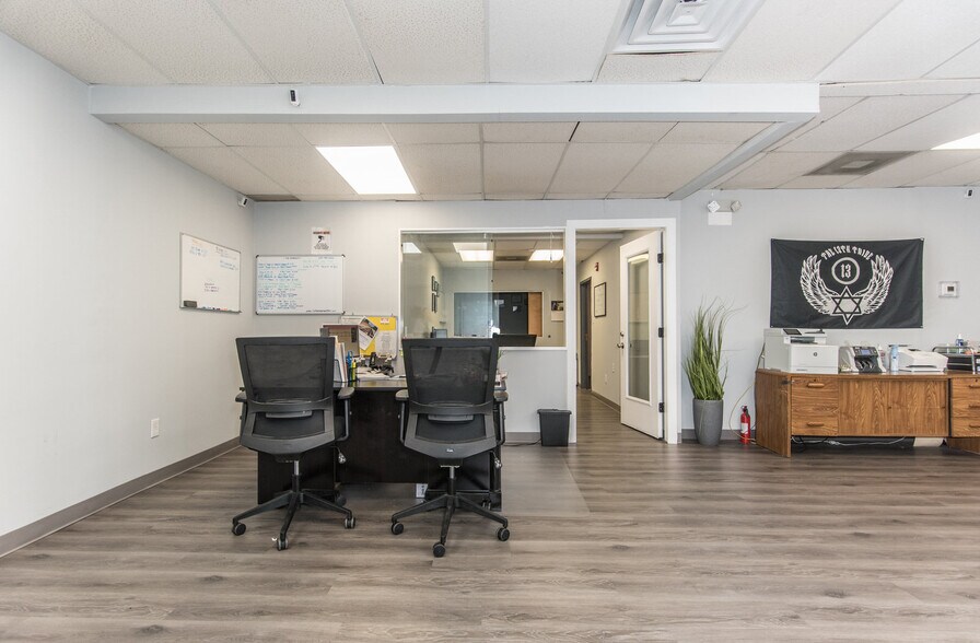 More Photos Of 6044-6052 Castor Ave, Philadelphia Medical For Sale