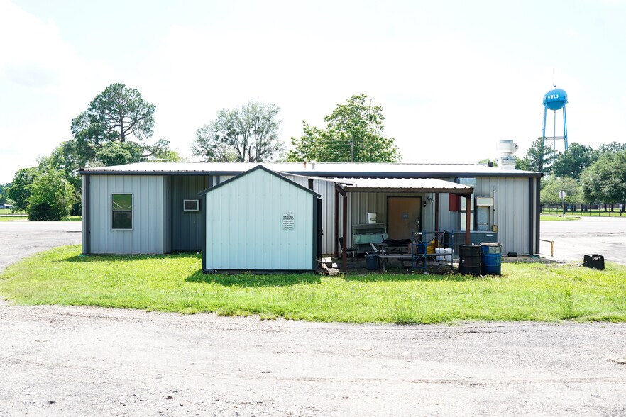 More Photos Of 108 S Main St, Yantis Restaurant For Sale