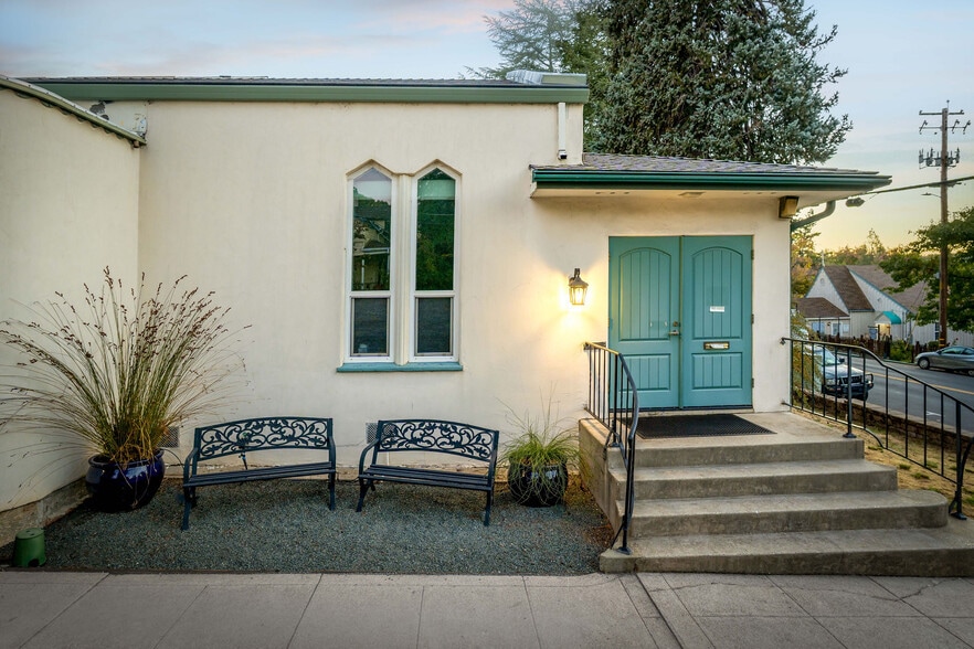 More Photos Of 246 S Church St, Grass Valley Specialty For Lease