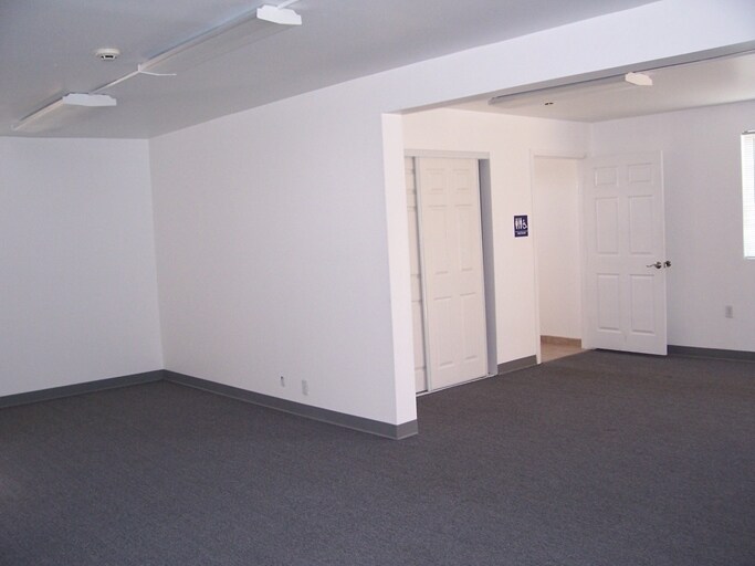 More Photos Of 4780 W Mission Blvd, Montclair Office Residential For Lease