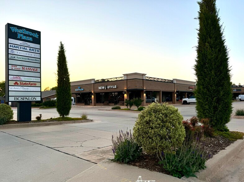 More Photos Of 1101-1151 W 15th St, Edmond Unknown For Lease