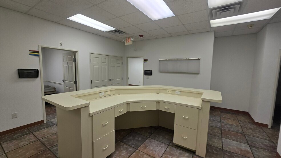 More Photos Of 3180 Central Mall Dr, Port Arthur Medical For Sale