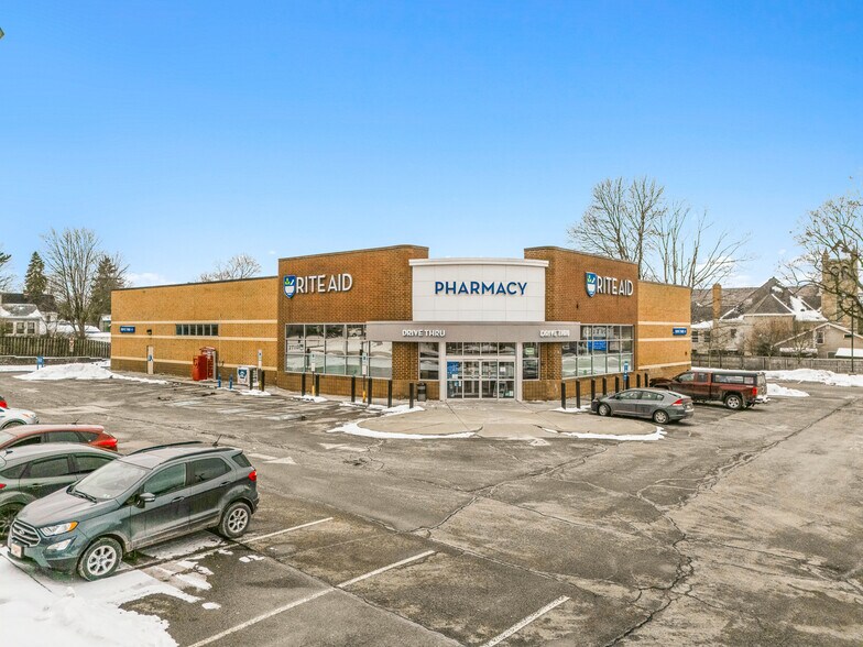 More Photos Of 335 Main St, Greenville Drugstore For Sale