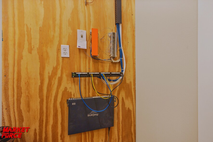 More Photos Of 900 State Route 16, Saint Augustine Bank For Lease