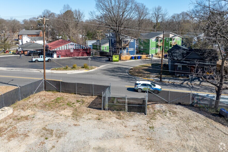 More Photos Of 507 S Briggs Ave, Durham Land For Lease