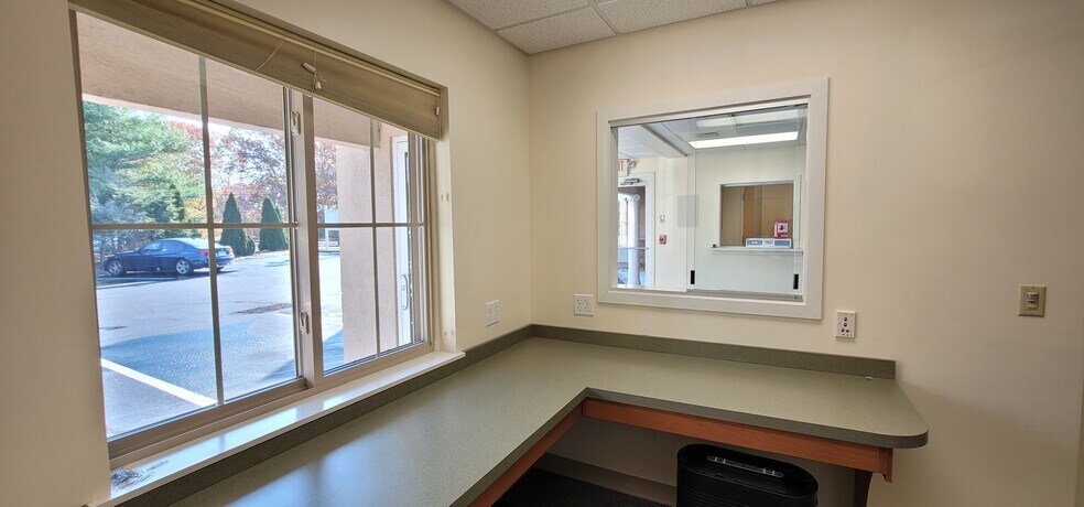 More Photos Of 1353 Boston Post Rd, Madison Medical For Lease