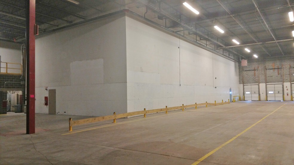 More Photos Of 540 Glen Ave, Moorestown Warehouse For Lease