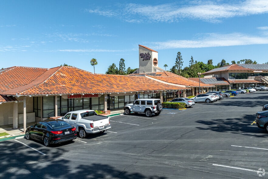 More Photos Of 1633-1685 E Lincoln Ave, Orange Unknown For Lease